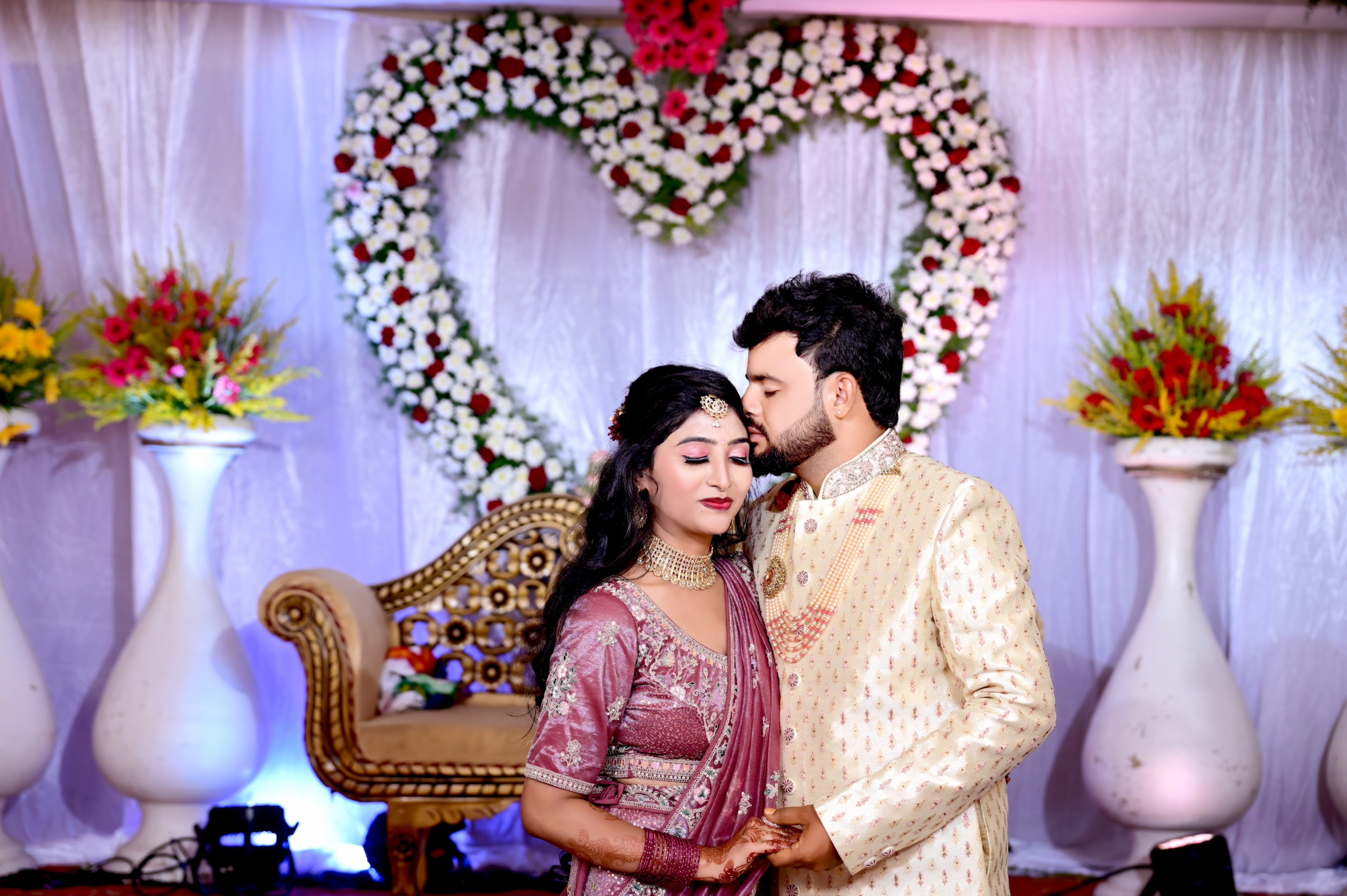 Romantic couple portrait captured by MDS Digital Studio